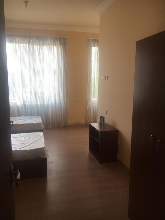 Sunshine Hotel Yerevan Bagian luar foto